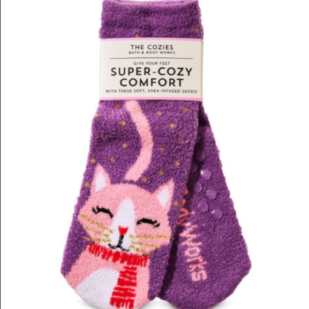 Bath and bodie works fuzzy socks